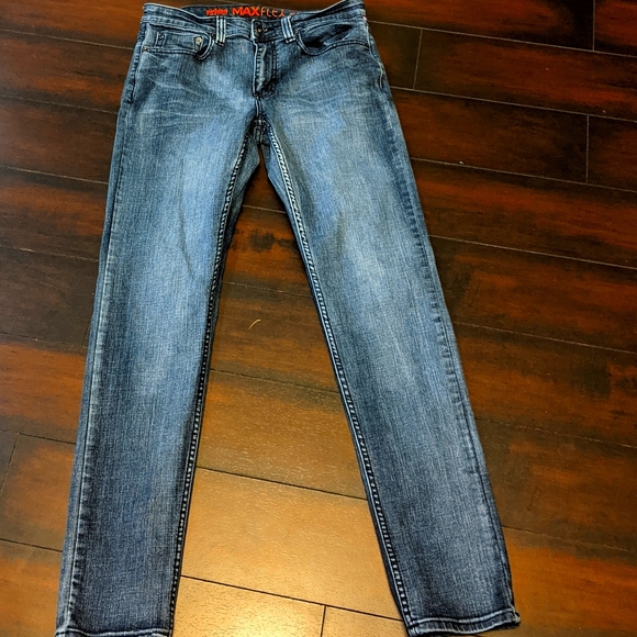 urban pipeline jeans max flex